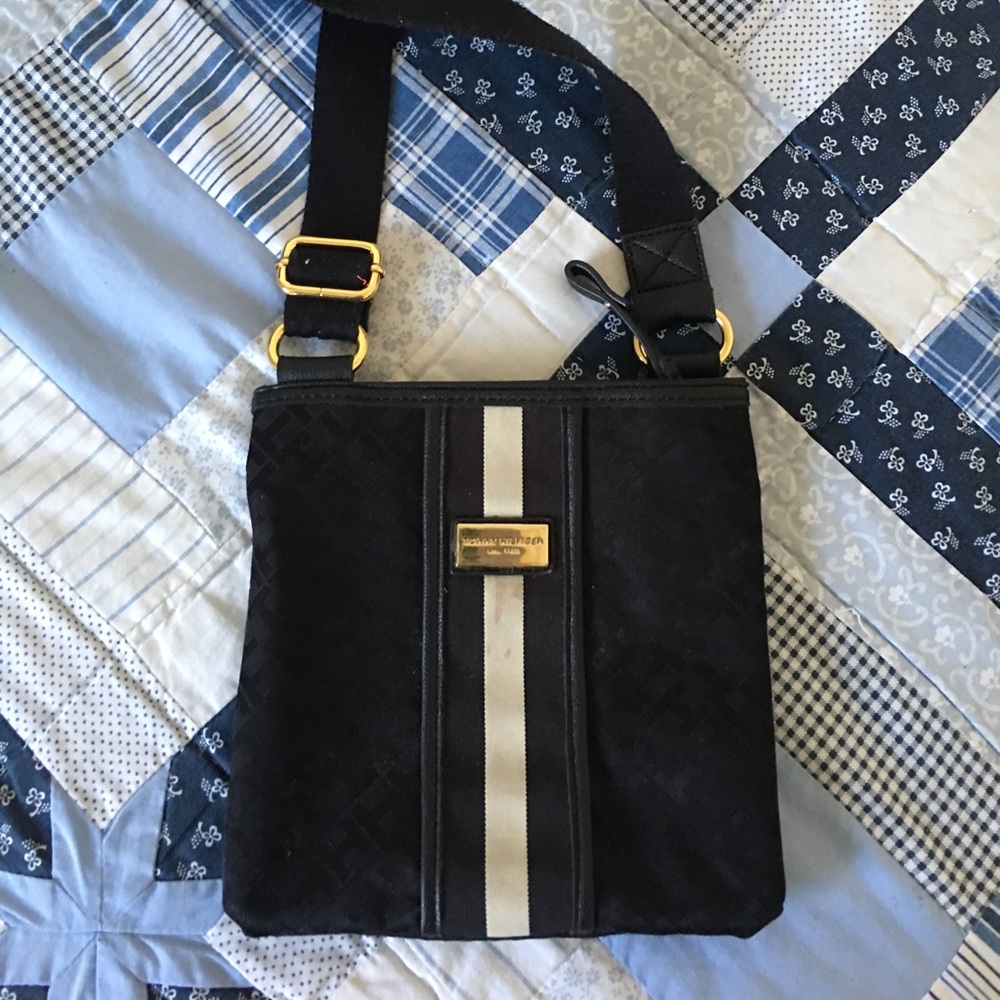 Tommy Hilfiger Shoulder Bag